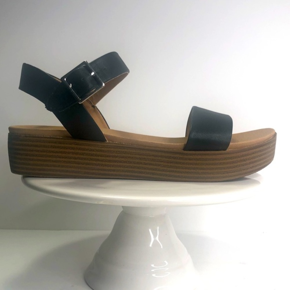 Report Black Strap Platform Sandals #7.5